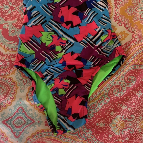 DOLPHIN UGLIE SUIT - Picture 2 of 5